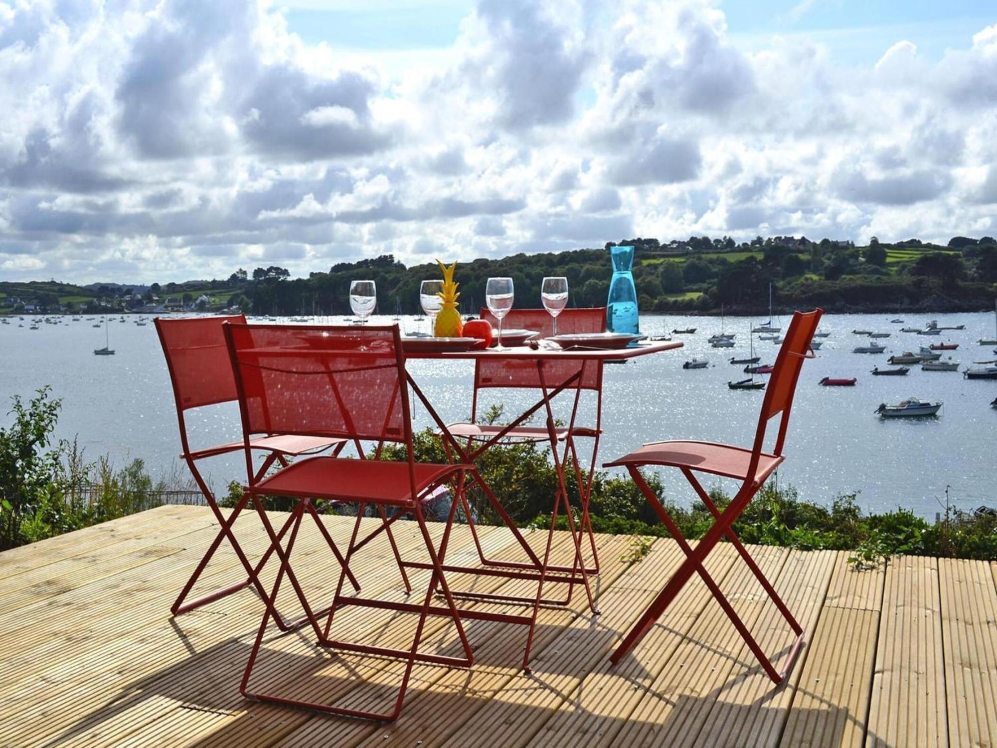 Pretty Breton Holiday Home In A Top Location Plougasnou Eksteriør bilde