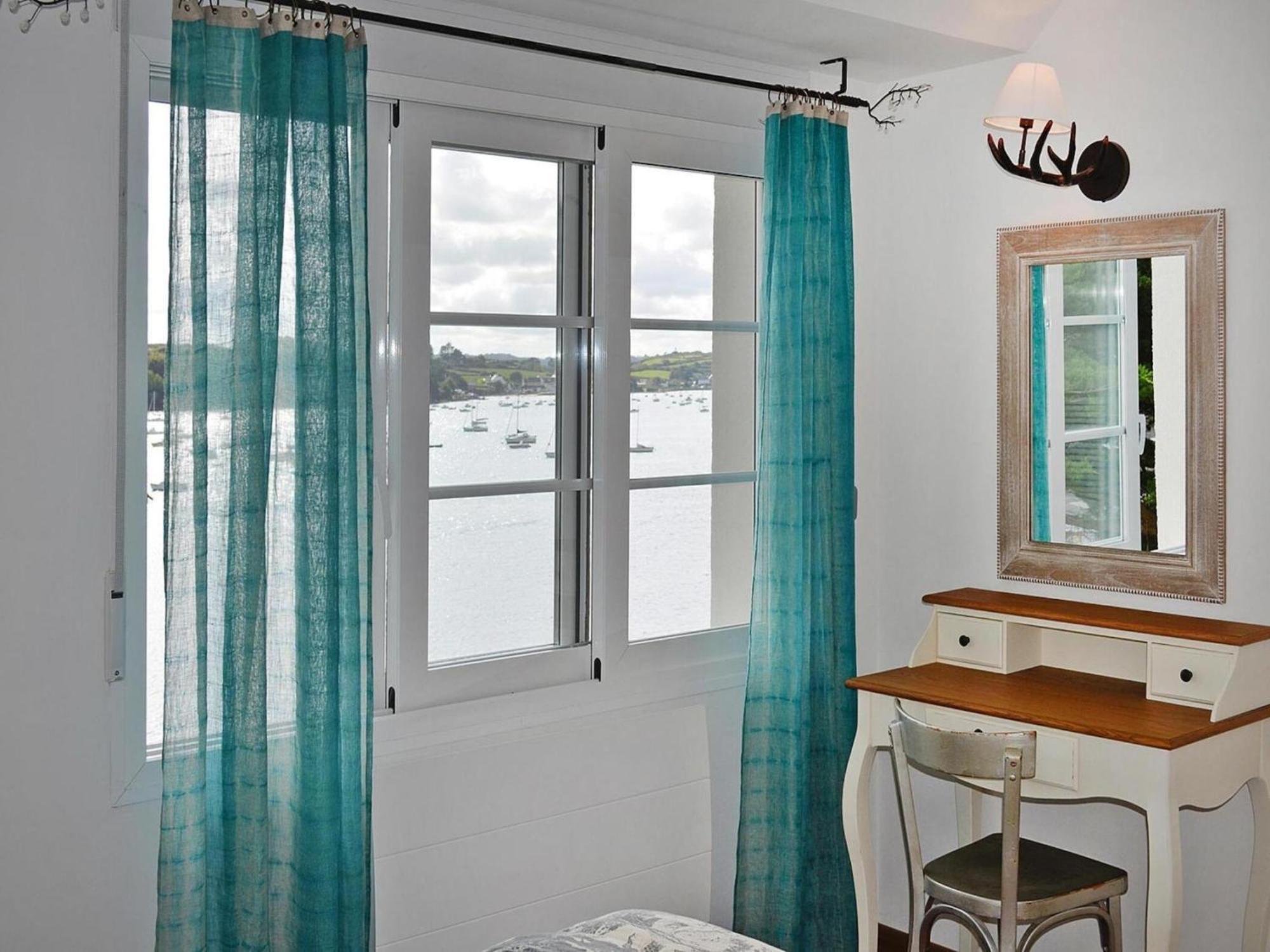 Pretty Breton Holiday Home In A Top Location Plougasnou Eksteriør bilde